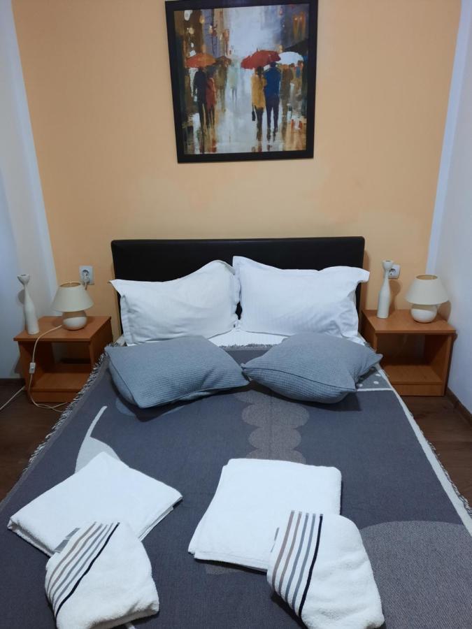 La Casa Nord Hotel Bucureşti Ngoại thất bức ảnh