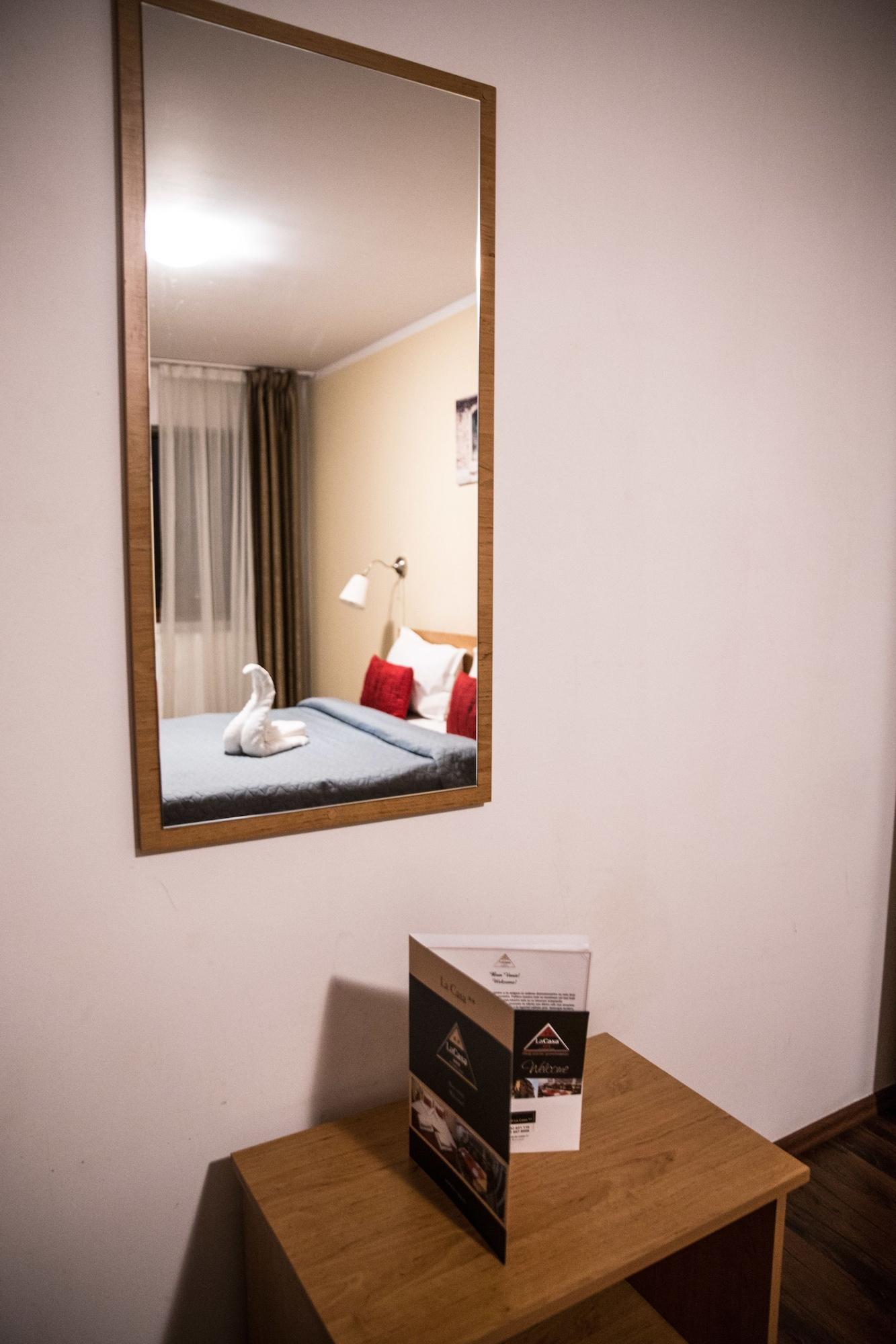 La Casa Nord Hotel Bucureşti Ngoại thất bức ảnh