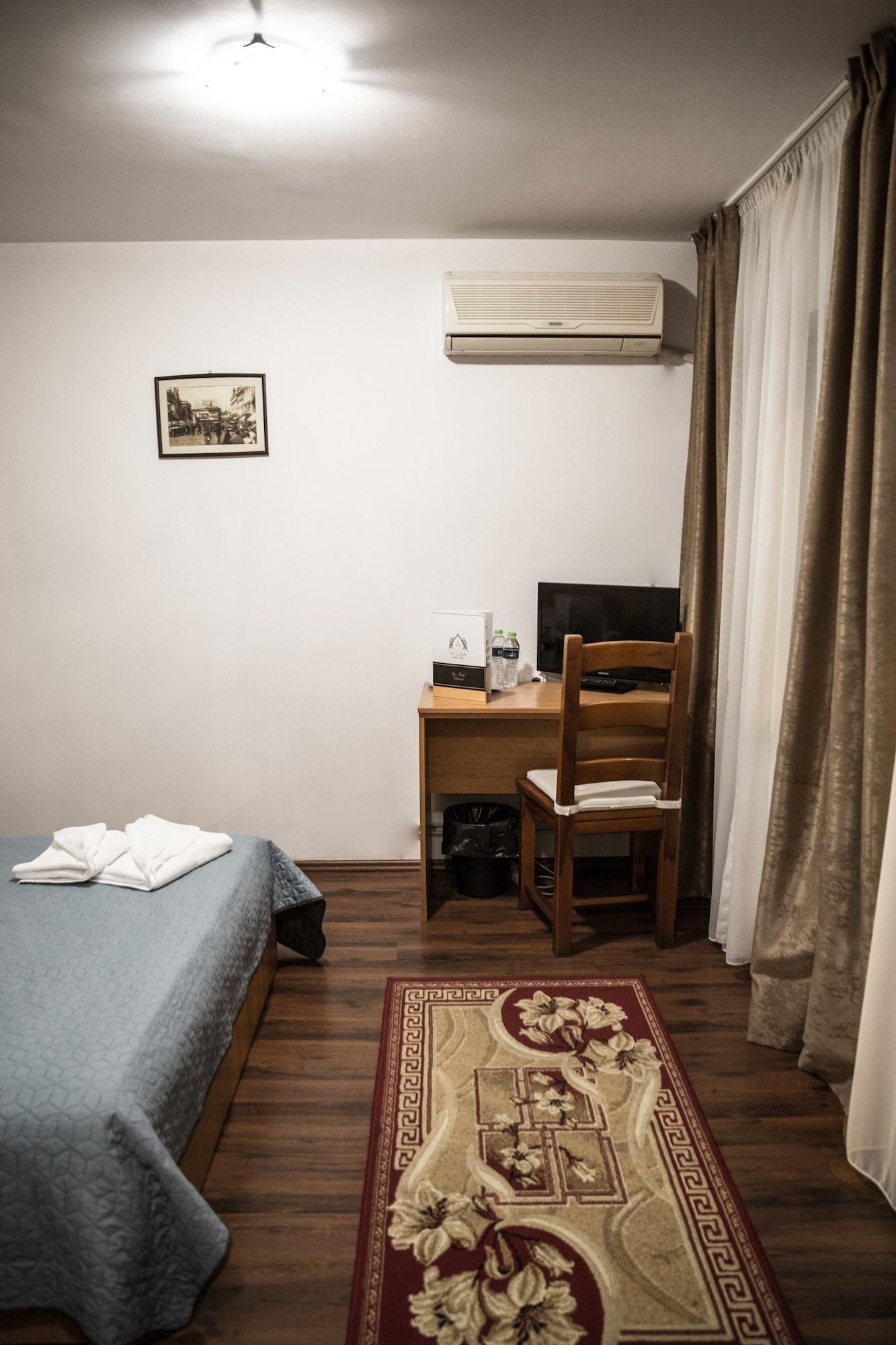 La Casa Nord Hotel Bucureşti Ngoại thất bức ảnh