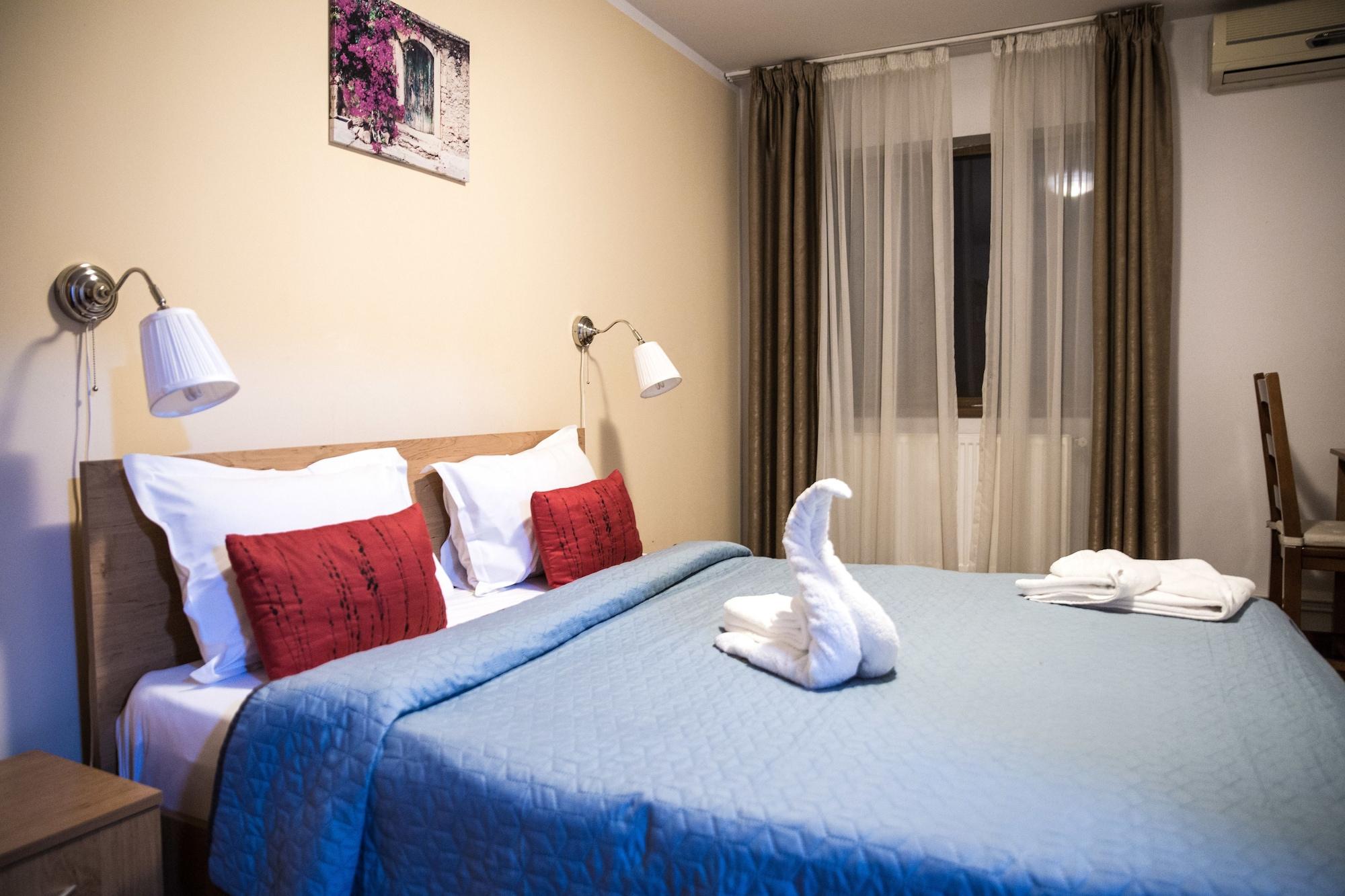 La Casa Nord Hotel Bucureşti Ngoại thất bức ảnh