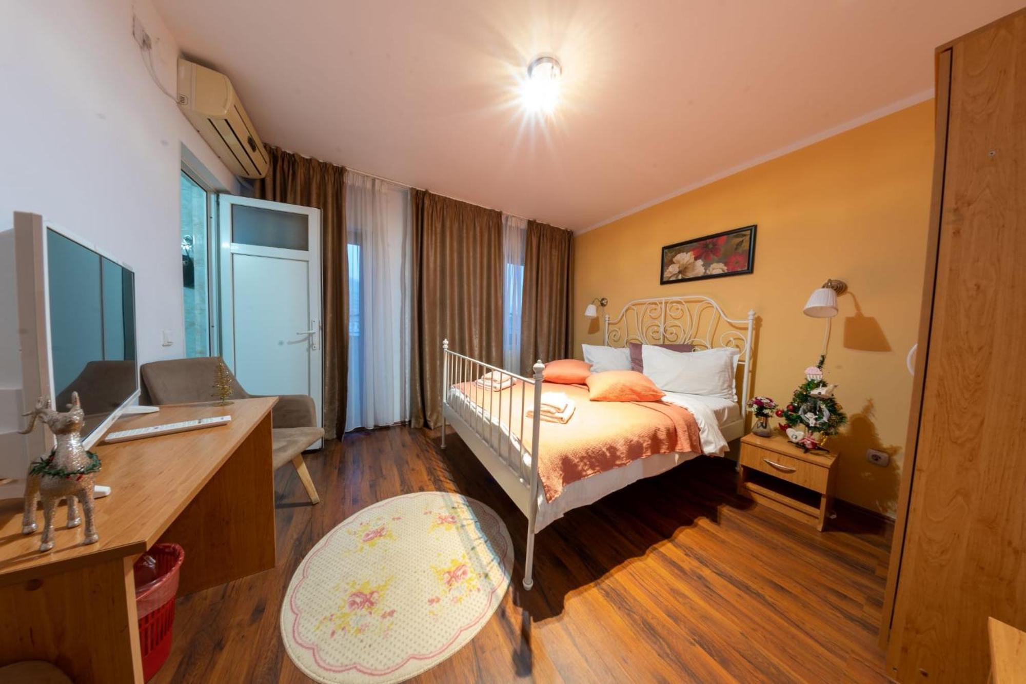 La Casa Nord Hotel Bucureşti Phòng bức ảnh