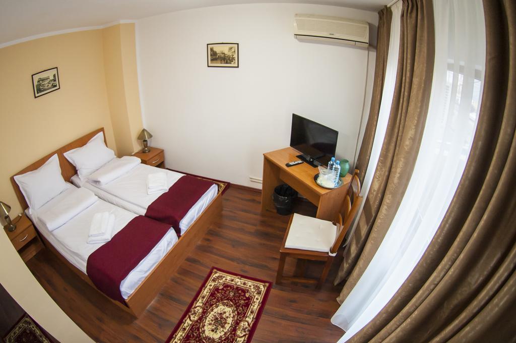 La Casa Nord Hotel Bucureşti Ngoại thất bức ảnh