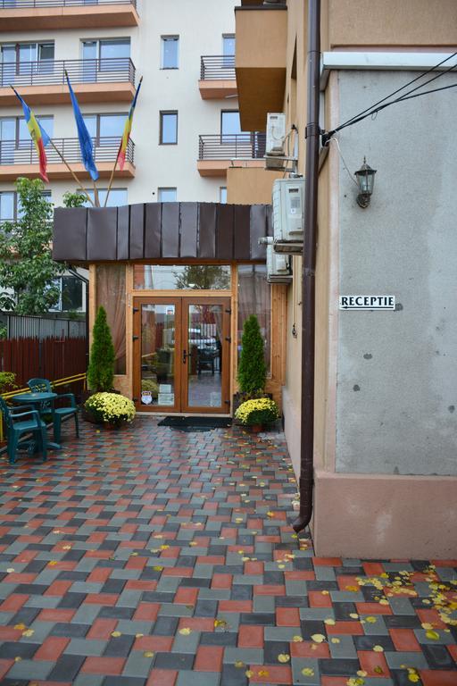 La Casa Nord Hotel Bucureşti Ngoại thất bức ảnh