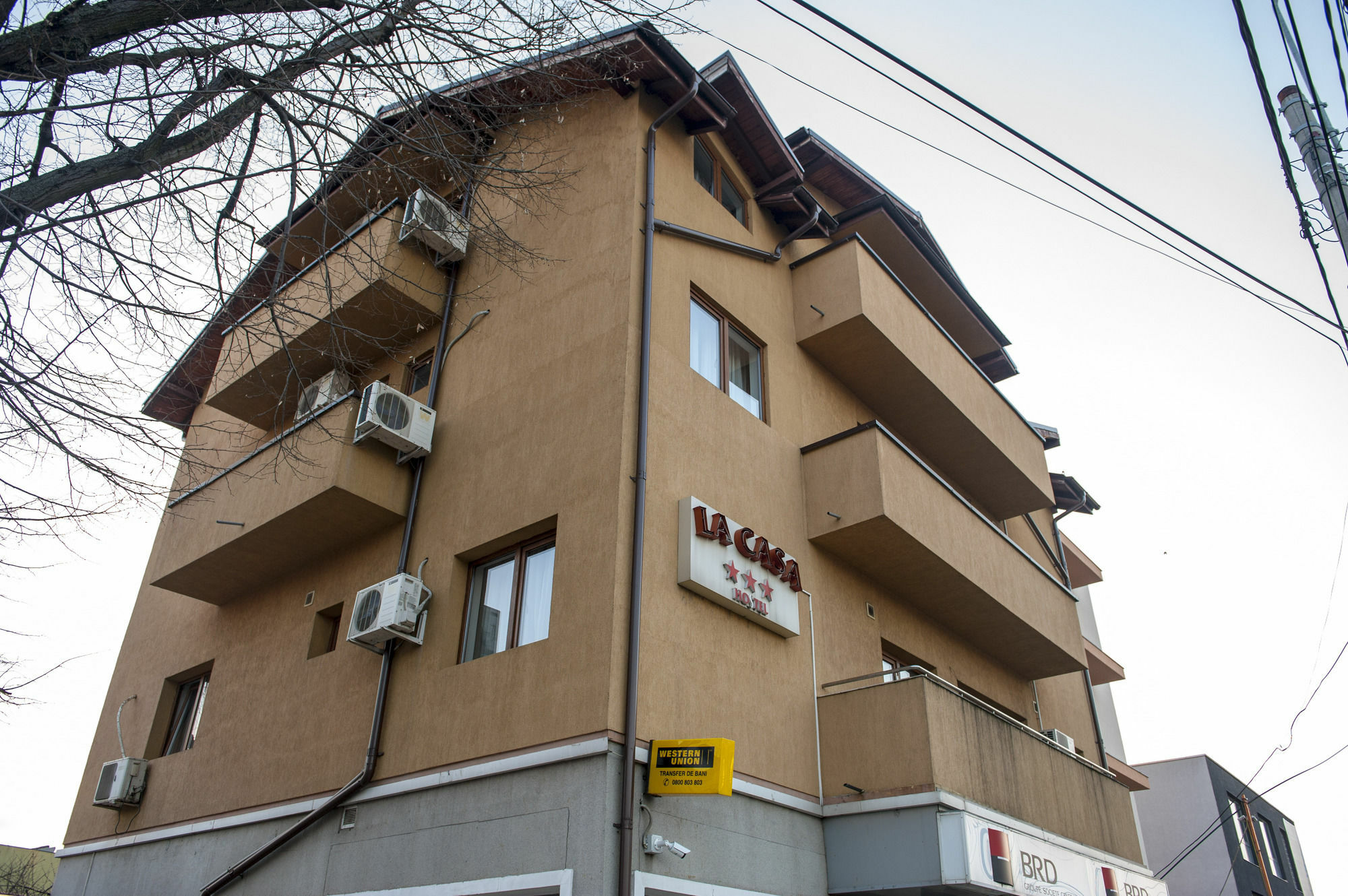 La Casa Nord Hotel Bucureşti Ngoại thất bức ảnh